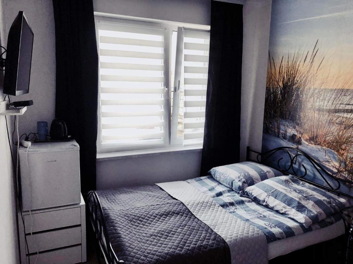 Pokoje Goscinne Galeon W Darlowku Ujście-Darłowskie Extérieur photo