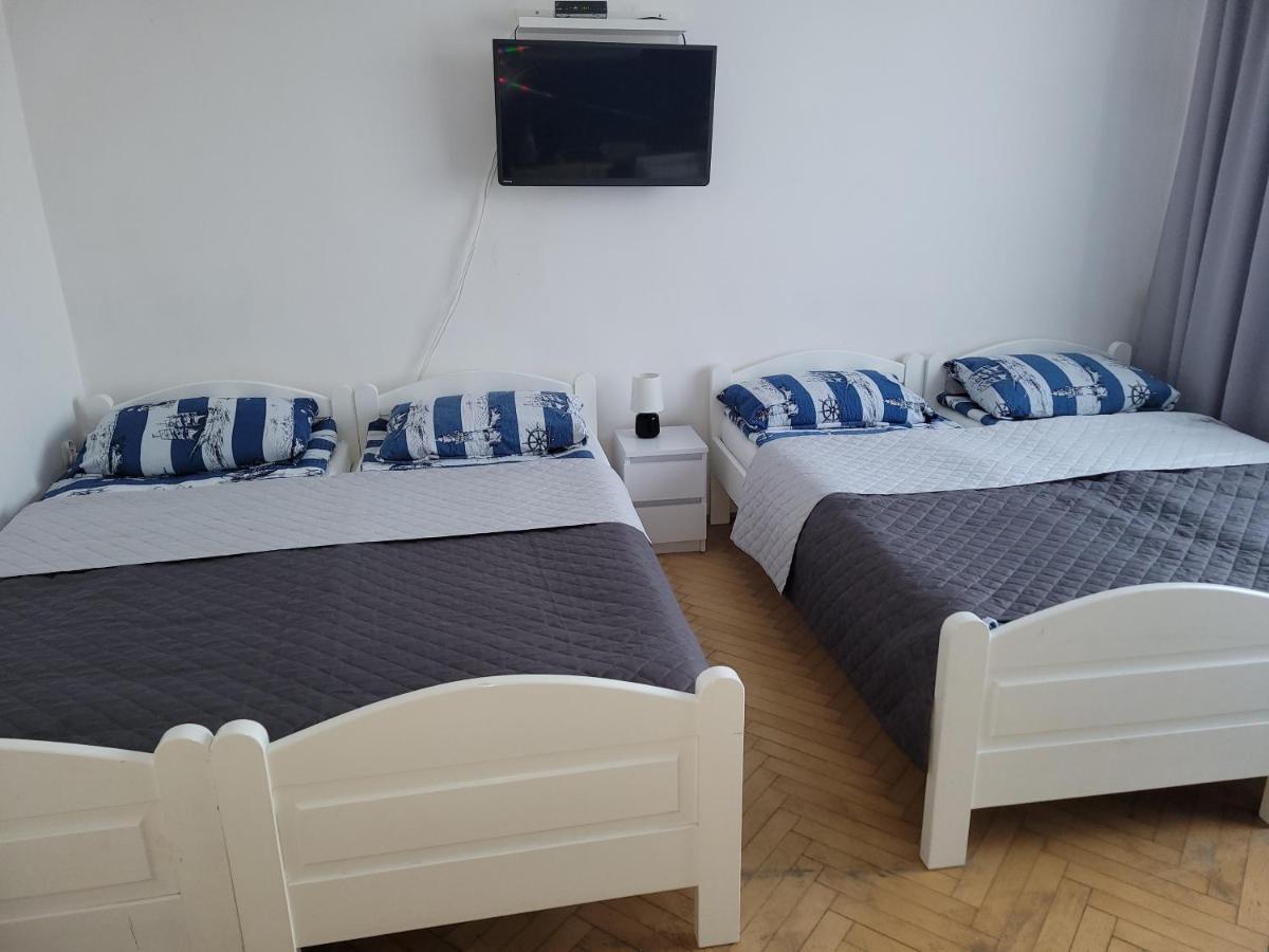 Pokoje Goscinne Galeon W Darlowku Ujście-Darłowskie Extérieur photo