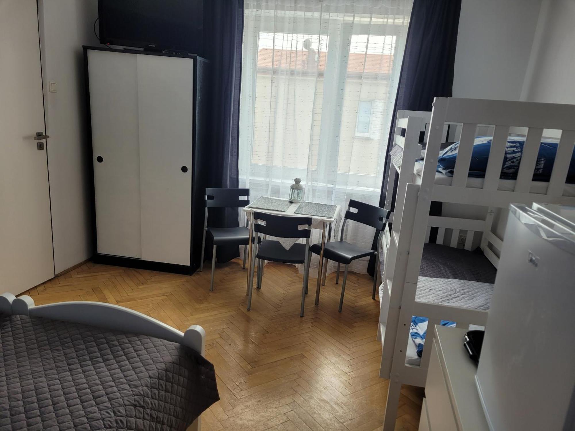 Pokoje Goscinne Galeon W Darlowku Ujście-Darłowskie Extérieur photo