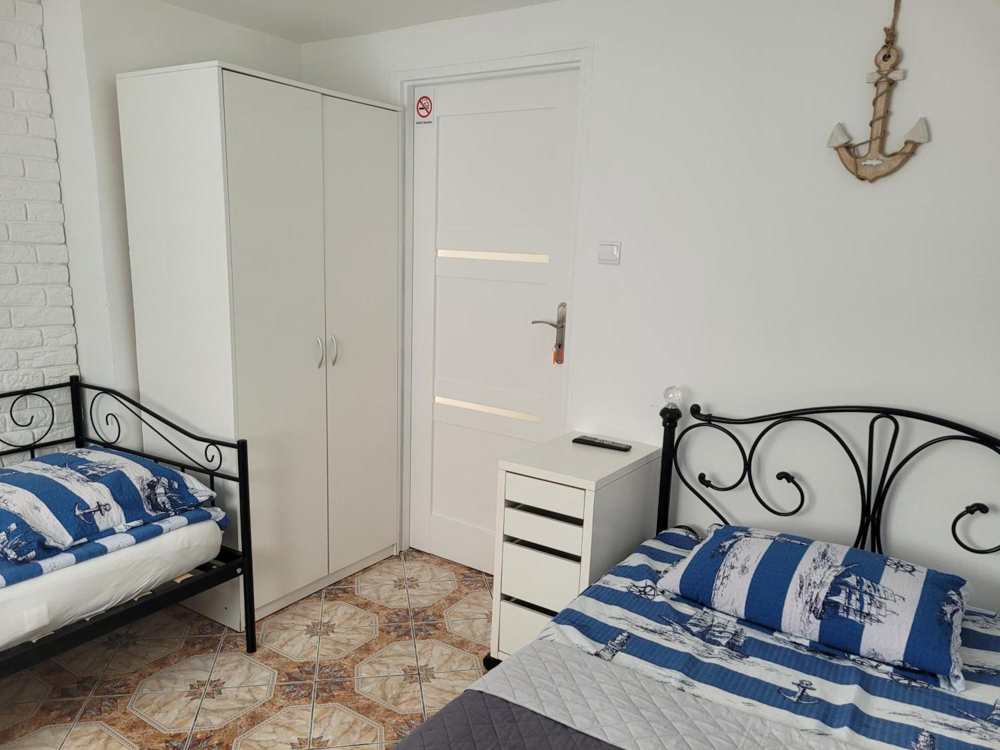 Pokoje Goscinne Galeon W Darlowku Ujście-Darłowskie Extérieur photo